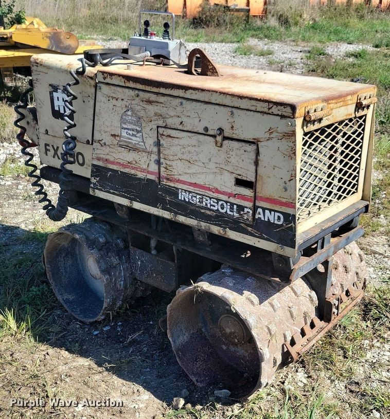 image for item LO9793 1996 Ingersoll Rand FX-130  trench compactor