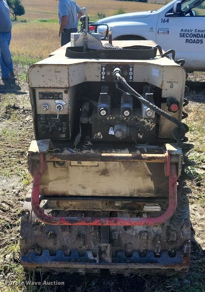 image for item LO9793 1996 Ingersoll Rand FX-130  trench compactor