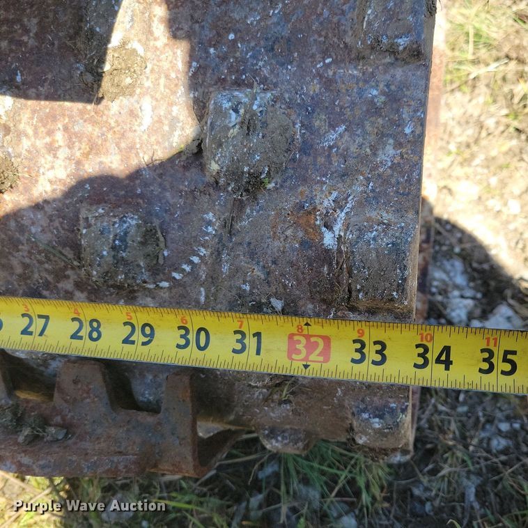 image for item LO9793 1996 Ingersoll Rand FX-130  trench compactor