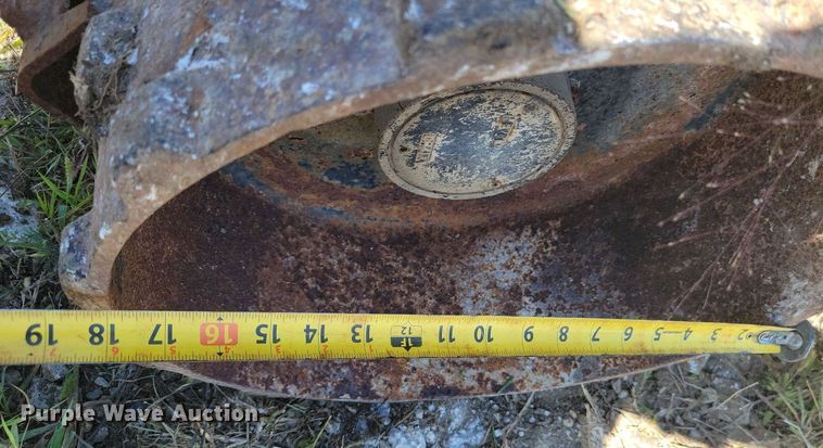 image for item LO9793 1996 Ingersoll Rand FX-130  trench compactor