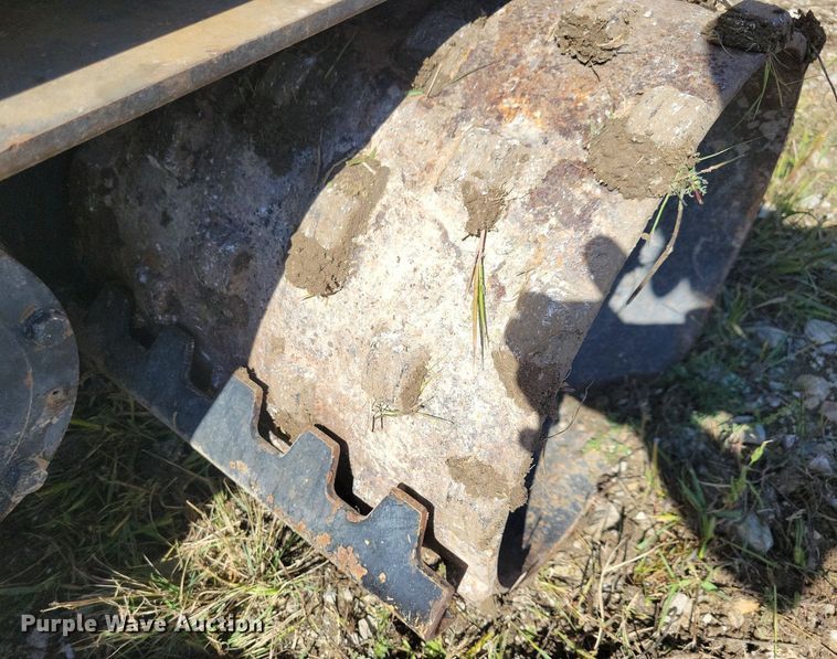 image for item LO9793 1996 Ingersoll Rand FX-130  trench compactor