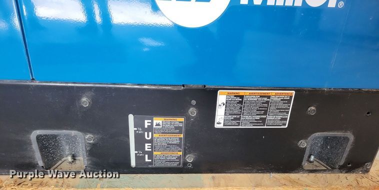 image for item LO9795 2019 Miller Bobcat 250  welder