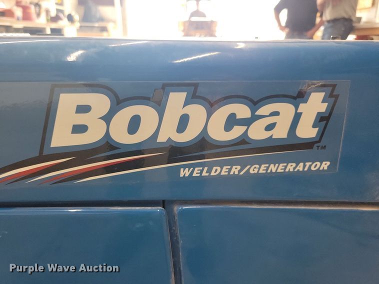 image for item LO9795 2019 Miller Bobcat 250  welder