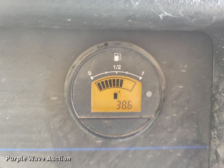 image for item LO9795 2019 Miller Bobcat 250  welder