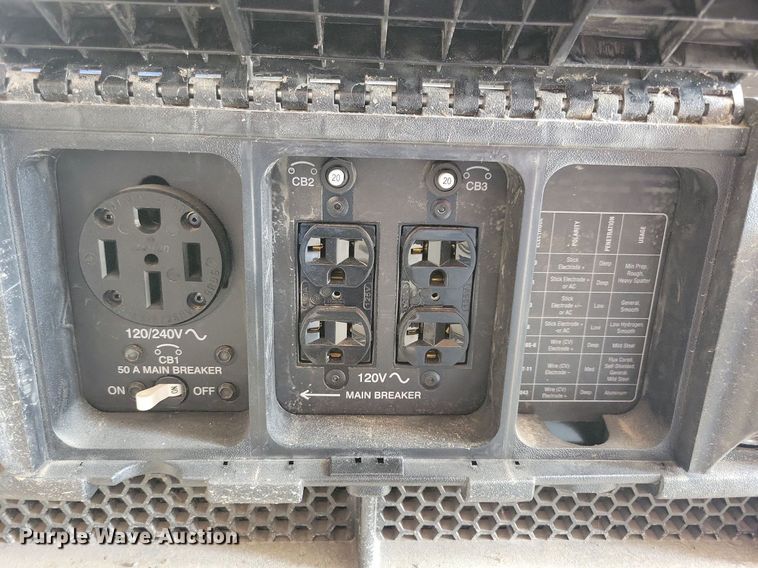 image for item LO9795 2019 Miller Bobcat 250  welder