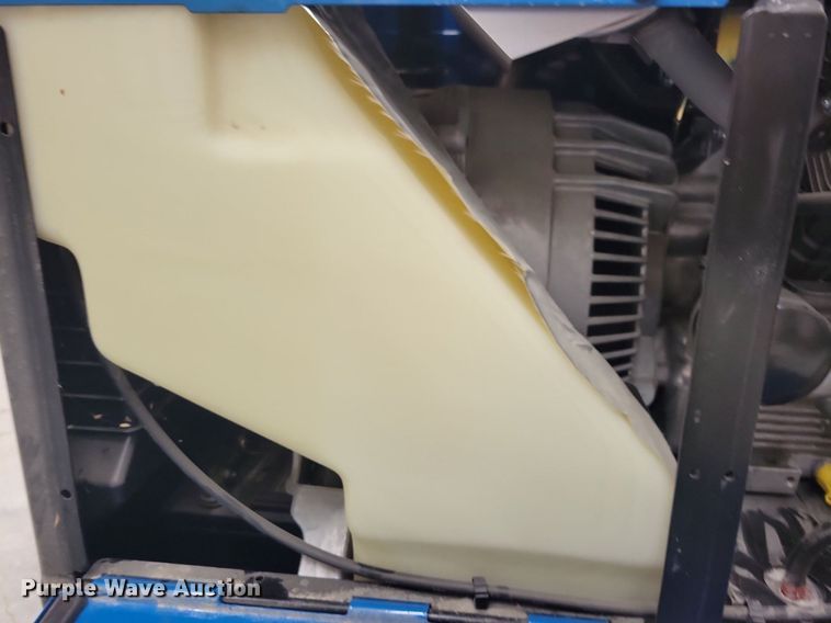 image for item LO9795 2019 Miller Bobcat 250  welder