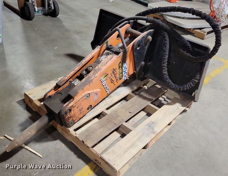 image for item LO9799 Stanley MB256  breaker