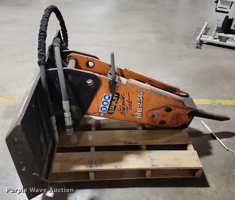 image for item LO9799 Stanley MB256  breaker