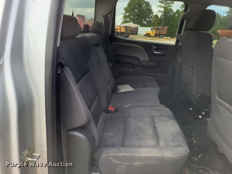 image for item LS9750 2016 Chevrolet Silverado 1500  Crew Cab pickup truck