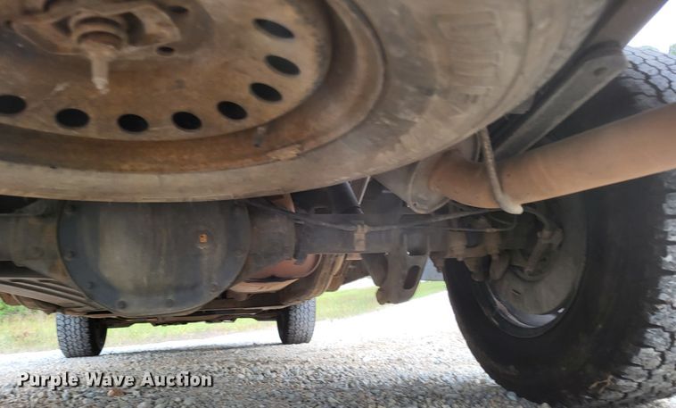 image for item LS9750 2016 Chevrolet Silverado 1500  Crew Cab pickup truck