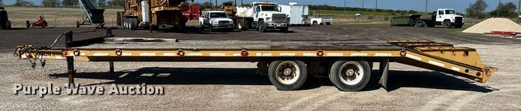 image for item LU9780 Kalyn Siebert LP-40  equipment trailer
