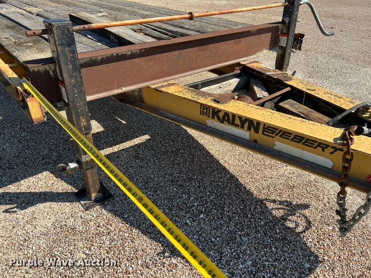 image for item LU9780 Kalyn Siebert LP-40  equipment trailer