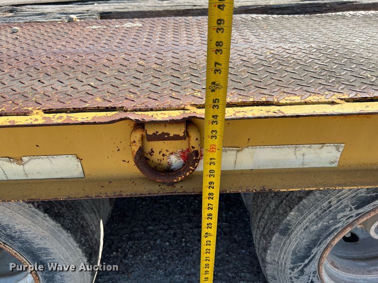 image for item LU9780 Kalyn Siebert LP-40  equipment trailer