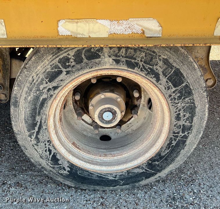 image for item LU9780 Kalyn Siebert LP-40  equipment trailer