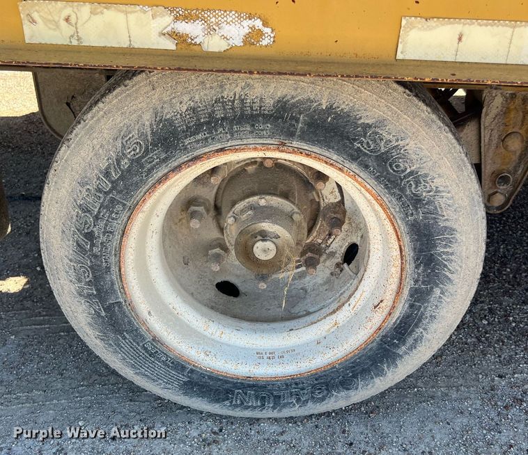 image for item LU9780 Kalyn Siebert LP-40  equipment trailer