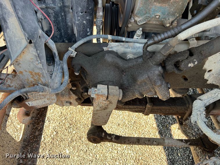 image for item LU9782 1991 Ford F800F  dump truck