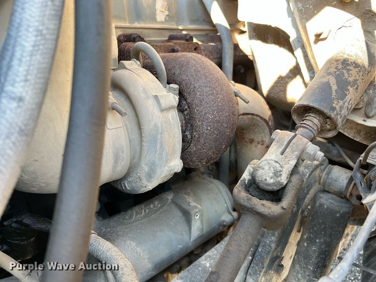 image for item LU9782 1991 Ford F800F  dump truck