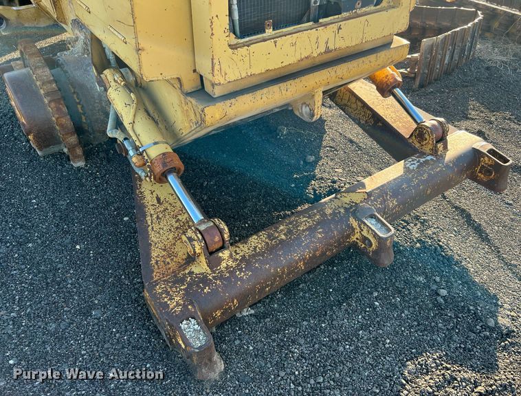 image for item LU9783 1989 Caterpillar 953  track loader