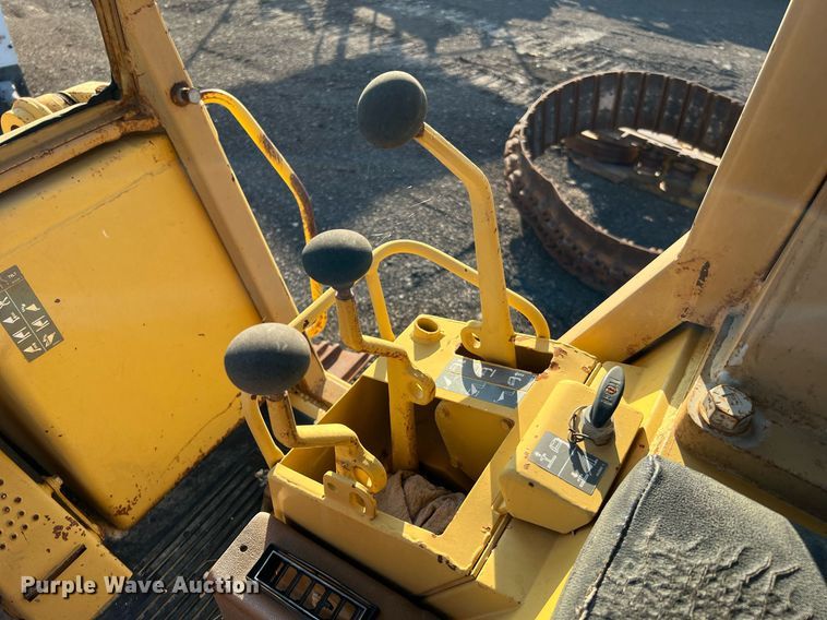 image for item LU9783 1989 Caterpillar 953  track loader