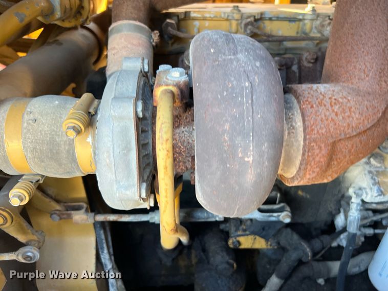 image for item LU9783 1989 Caterpillar 953  track loader