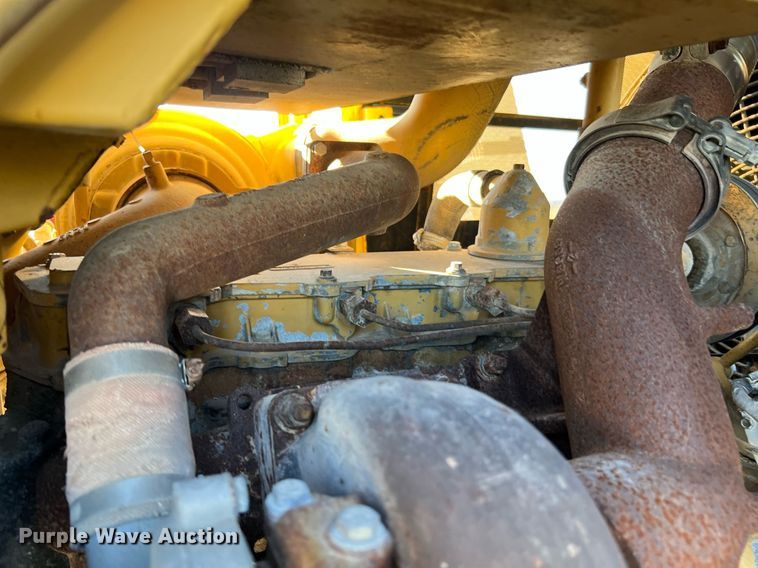 image for item LU9783 1989 Caterpillar 953  track loader