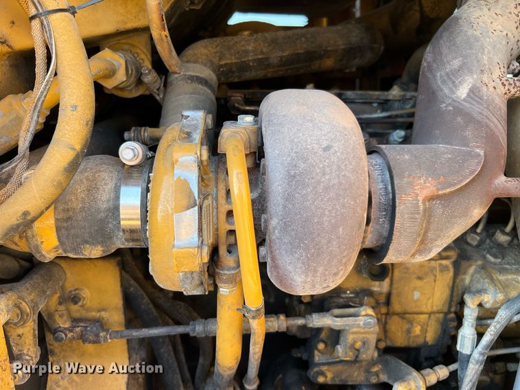 image for item LU9784 1989 Caterpillar 953  track loader
