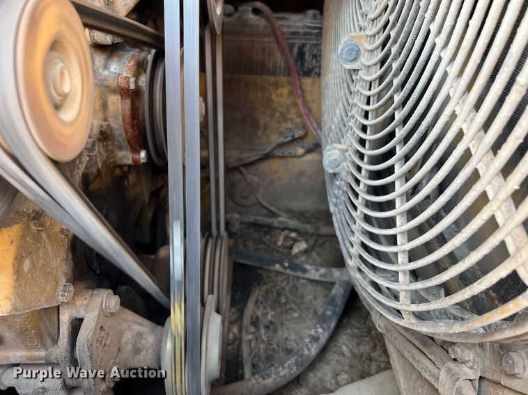 image for item LU9784 1989 Caterpillar 953  track loader