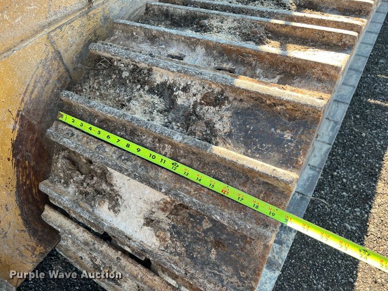 image for item LU9784 1989 Caterpillar 953  track loader