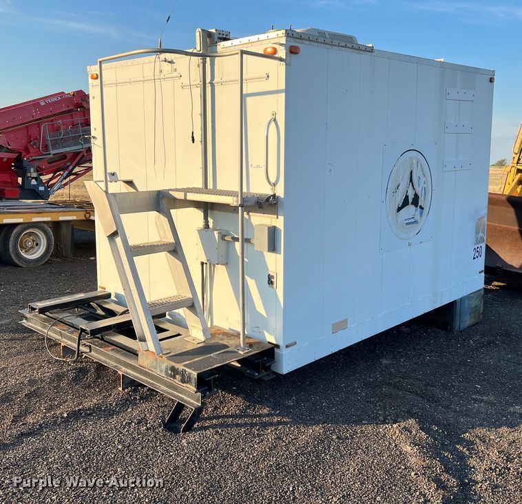 image for item LU9785 Box bed