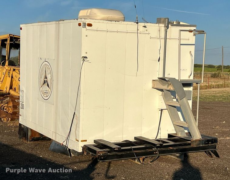 image for item LU9785 Box bed