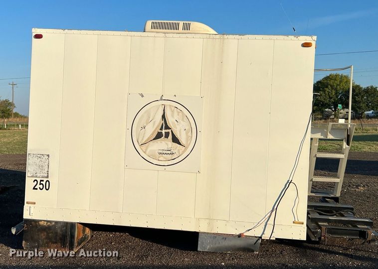 image for item LU9785 Box bed