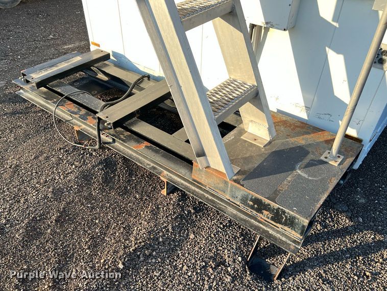 image for item LU9785 Box bed