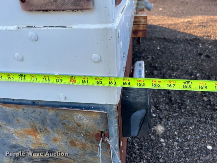 image for item LU9785 Box bed