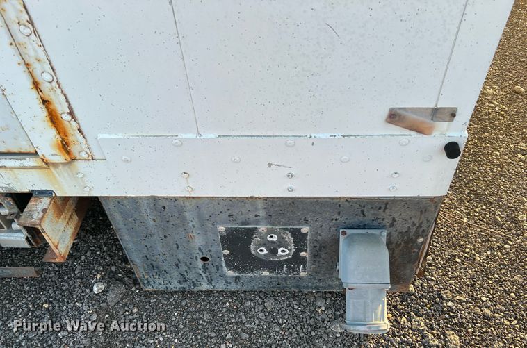 image for item LU9785 Box bed