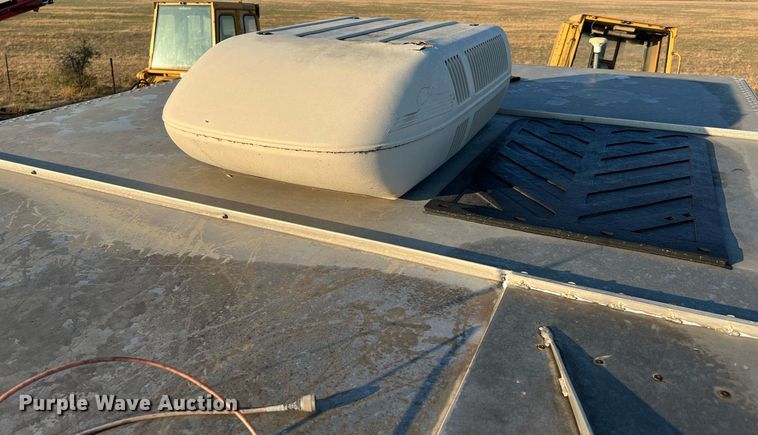 image for item LU9785 Box bed