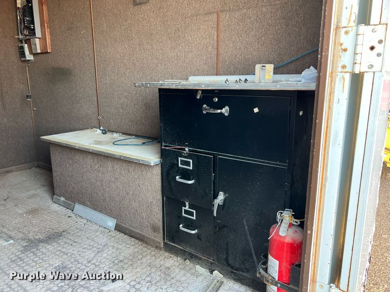 image for item LU9785 Box bed