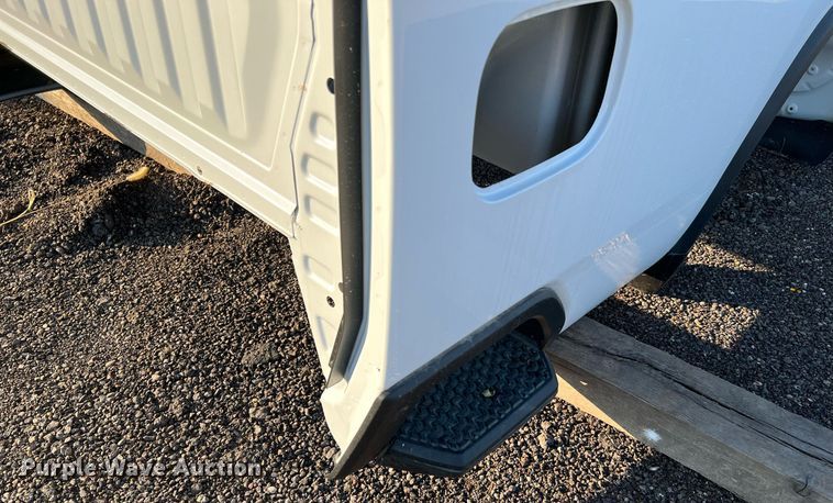 image for item LU9786 2023 Chevrolet Silverado  automotive parts