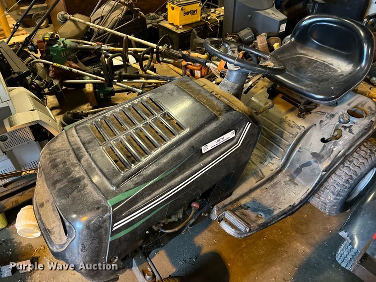 image for item LU9798 Lawn equipment