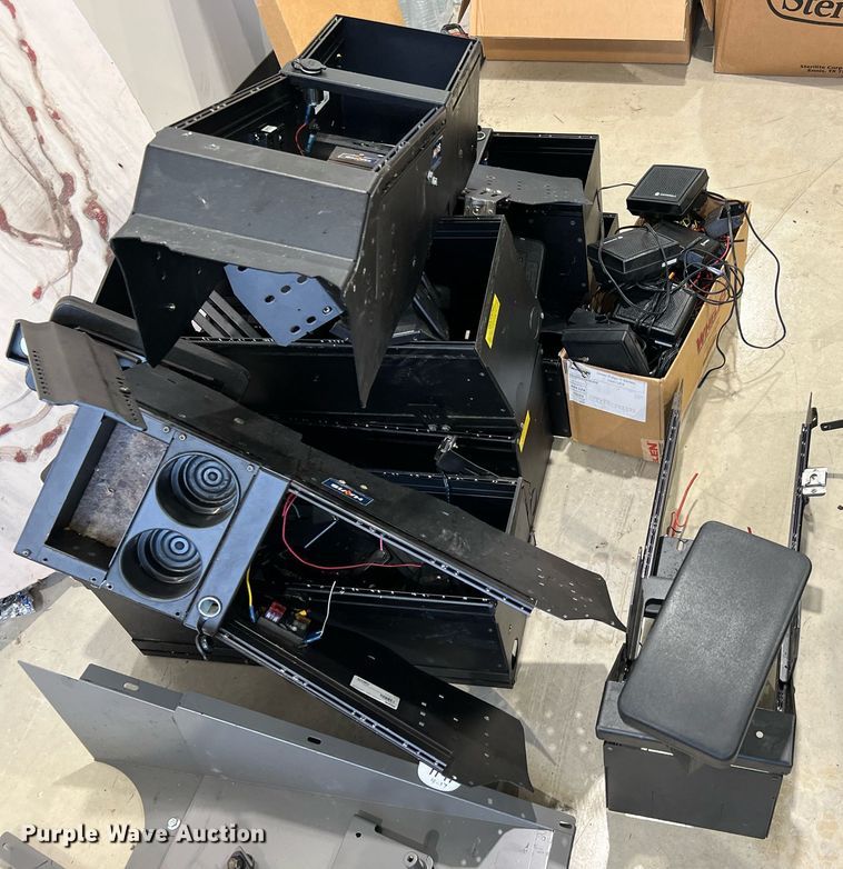 image for item LU9801 Police equipment