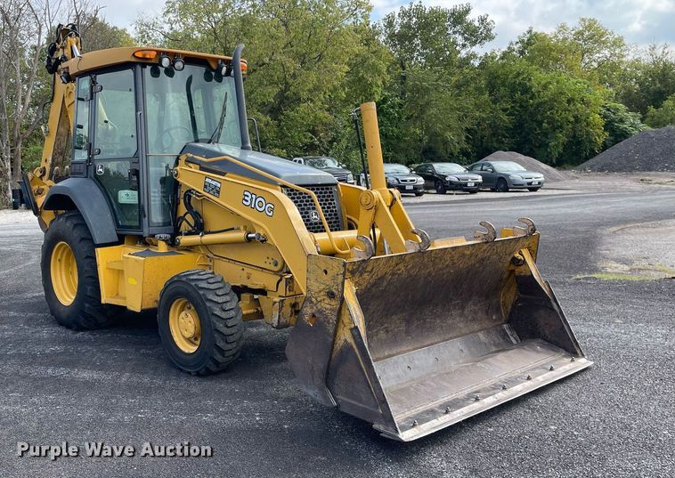 image for item LV9909 2006 John Deere  310G backhoe