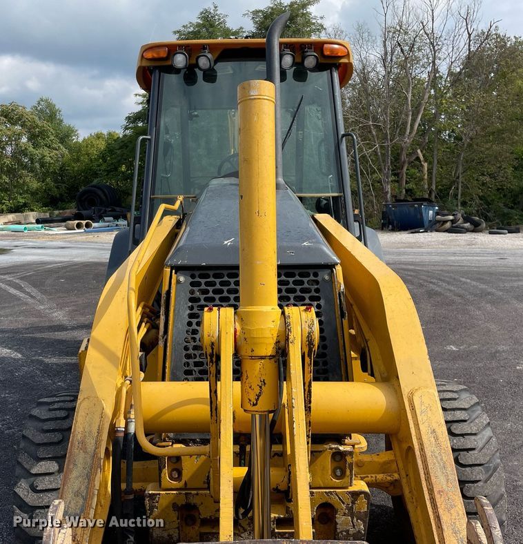 image for item LV9909 2006 John Deere  310G backhoe