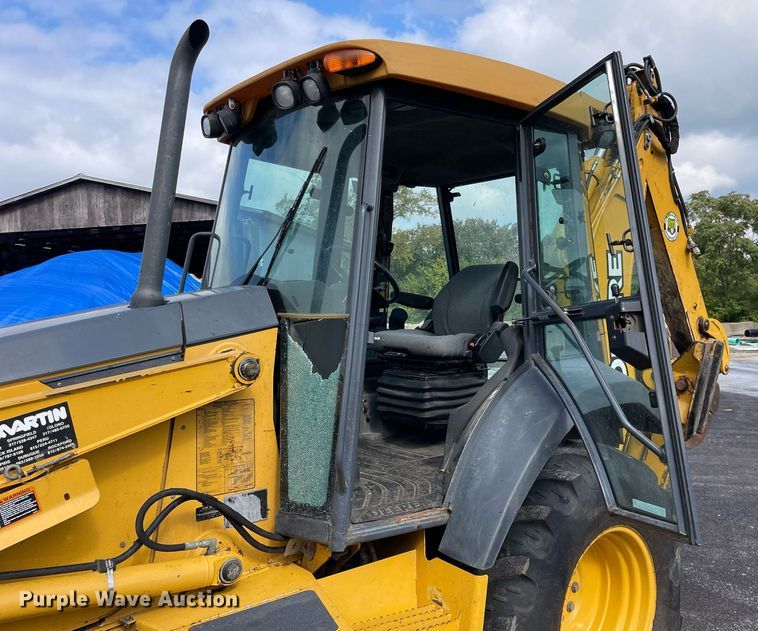 image for item LV9909 2006 John Deere  310G backhoe