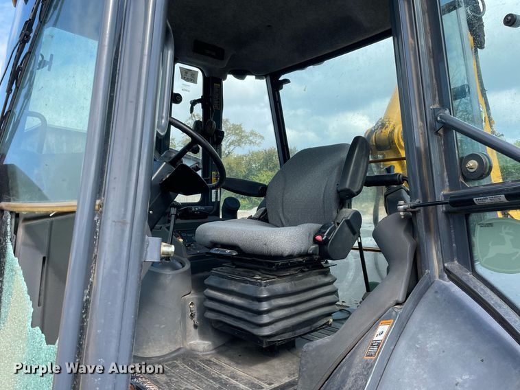 image for item LV9909 2006 John Deere  310G backhoe