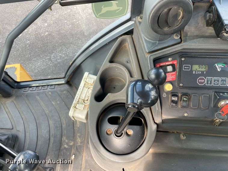 image for item LV9909 2006 John Deere  310G backhoe