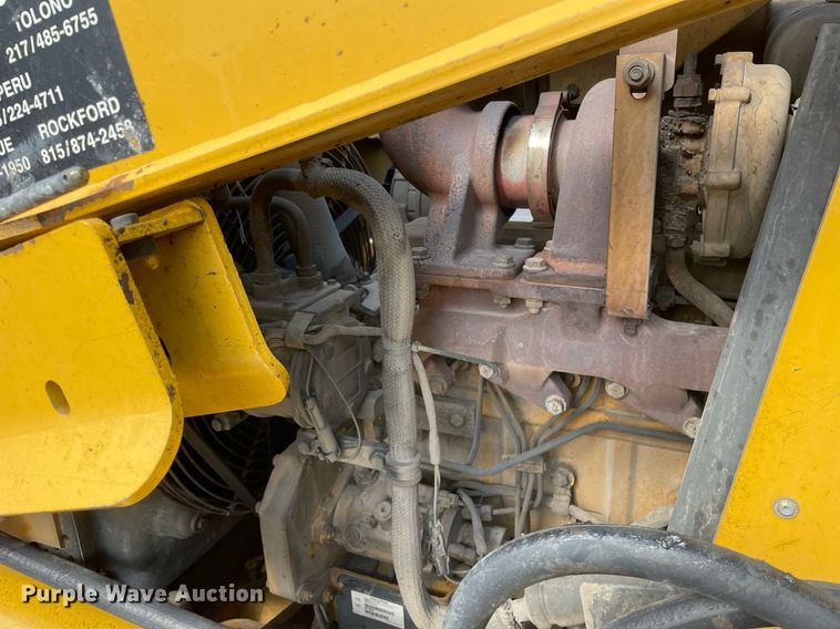 image for item LV9909 2006 John Deere  310G backhoe