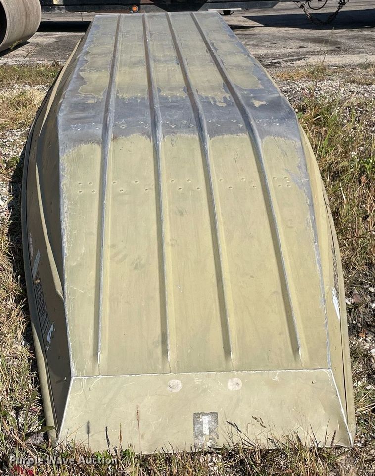 image for item LV9913 (3) 1991 Lowe 14 Delta Jon boats