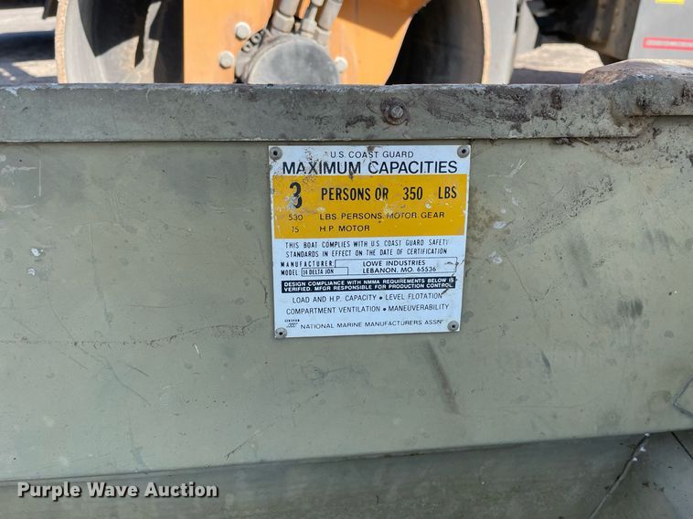 image for item LV9913 (3) 1991 Lowe 14 Delta Jon boats