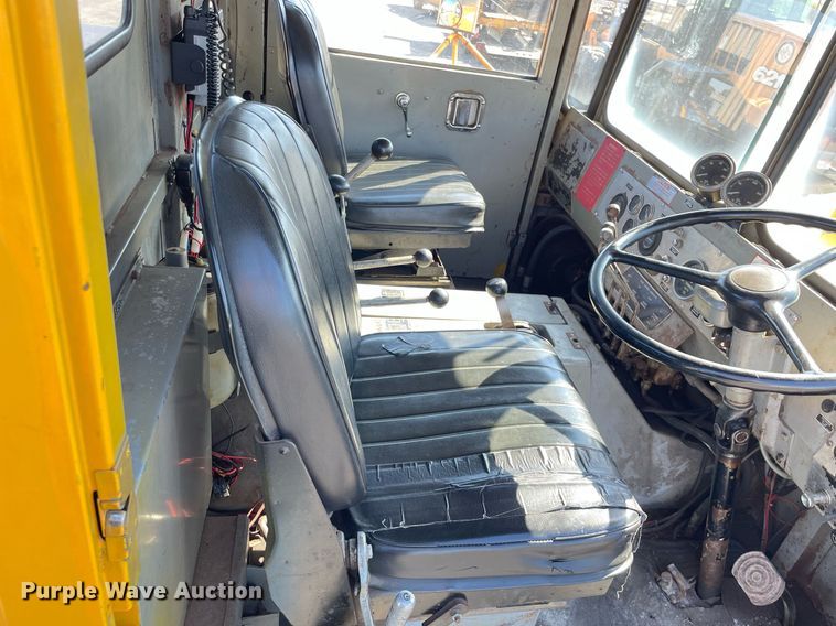 image for item LV9914 1978 SMI 5000  snow blower truck