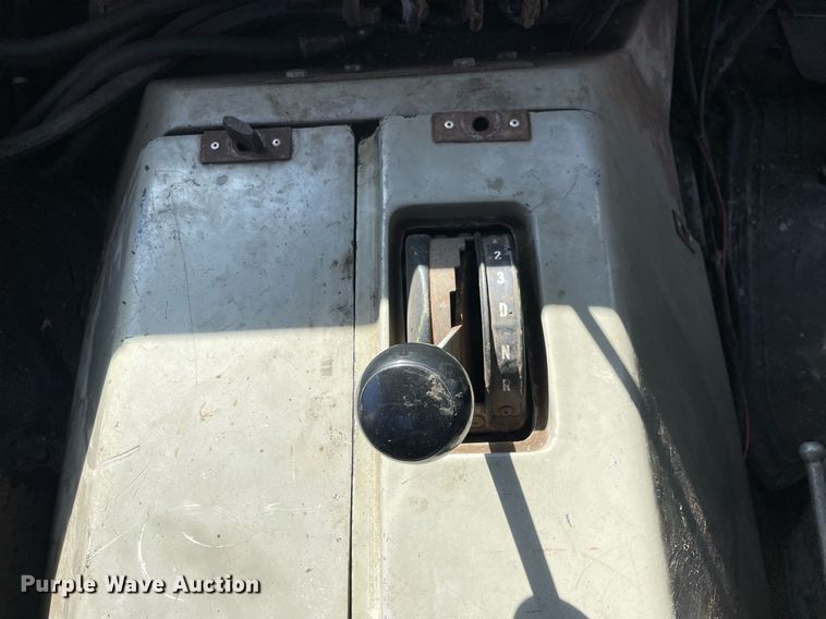 image for item LV9914 1978 SMI 5000  snow blower truck