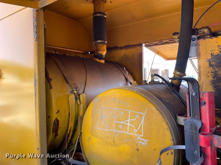 image for item LV9914 1978 SMI 5000  snow blower truck